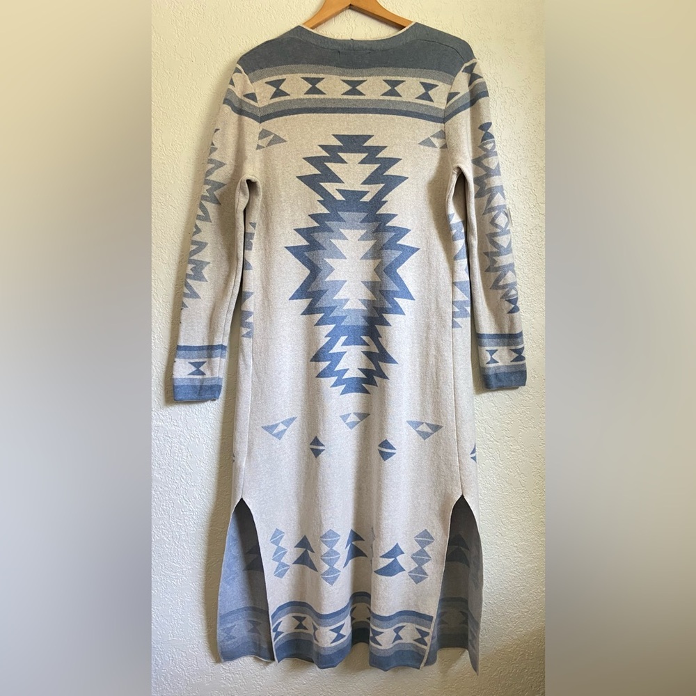 Jessica Simpson Blue Aztec Geometric Longline Duster Cardigan - Picture 6 of 14